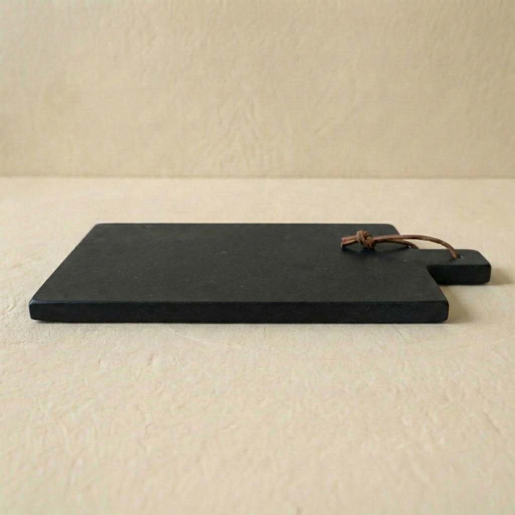 Plateau de service en marbre noir