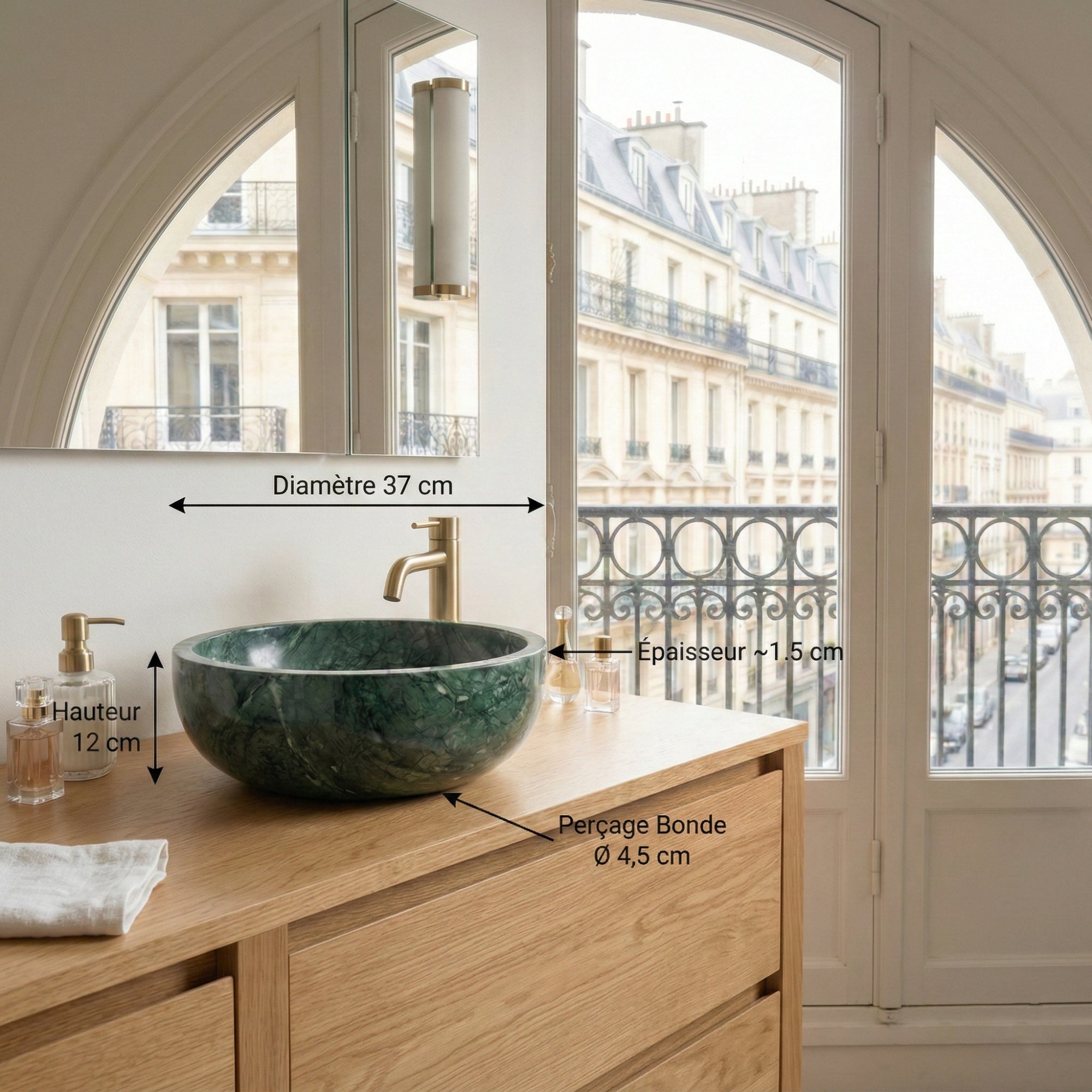 Petit lavabo de salle de bain en marbre vert