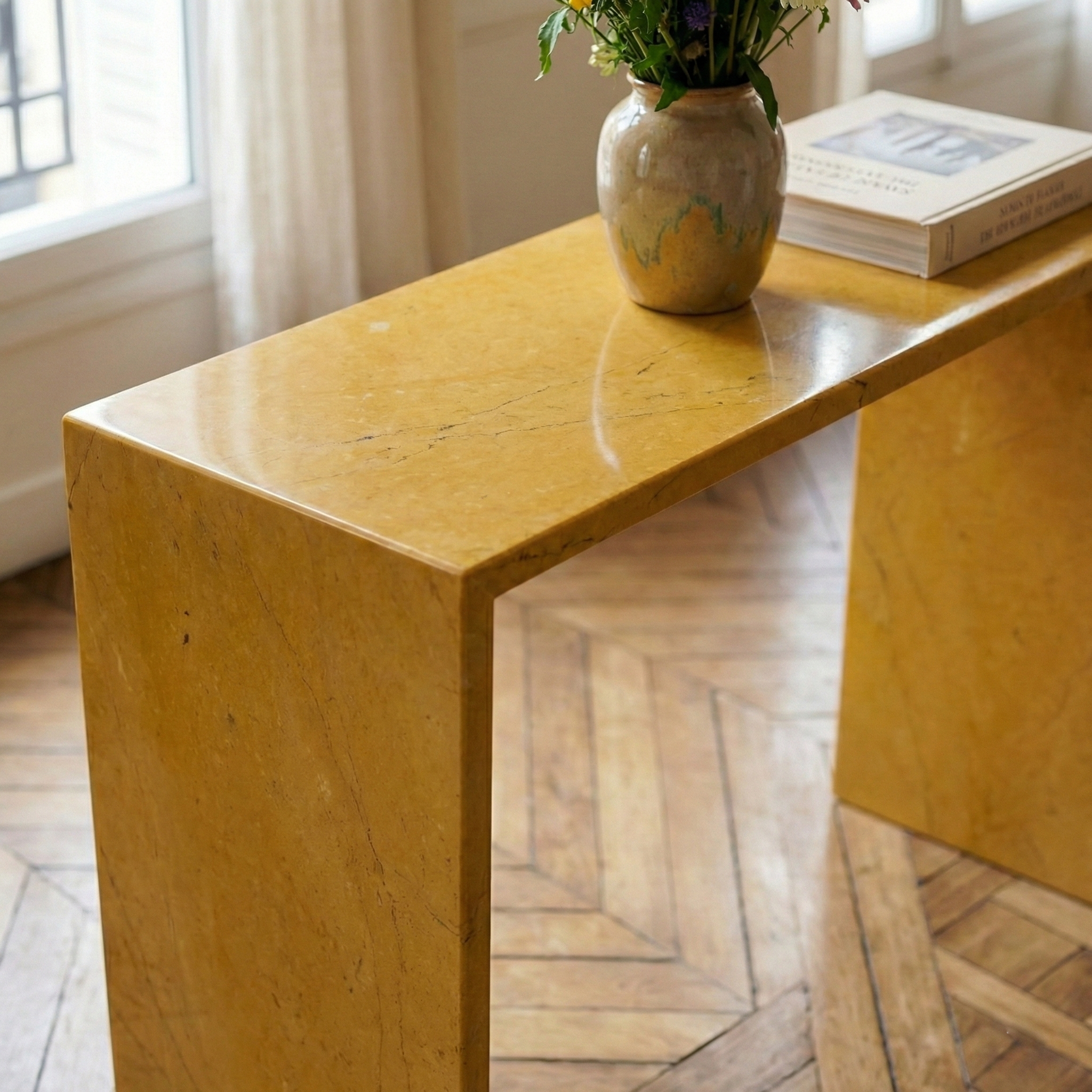 Console en marbre naturel jaune