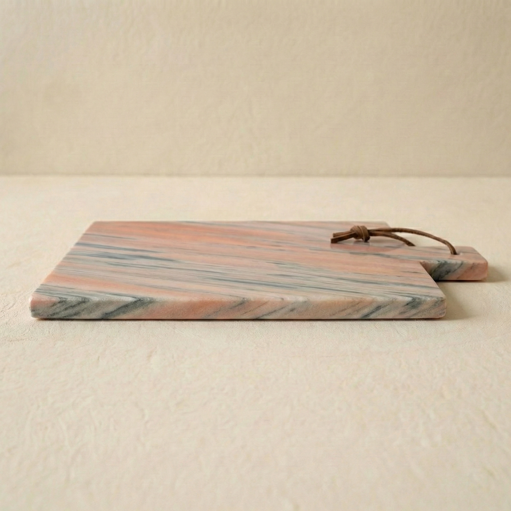 Planche de service en marbre rose